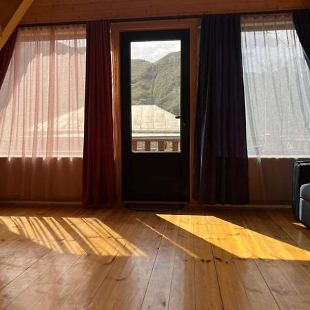 Vaso-Levani Kazbegi Cottage Bagian luar foto