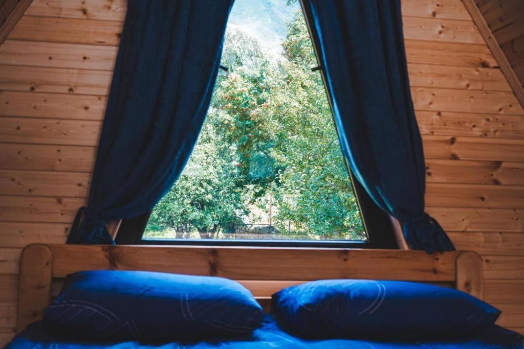 Vaso-Levani Kazbegi Cottage Bagian luar foto